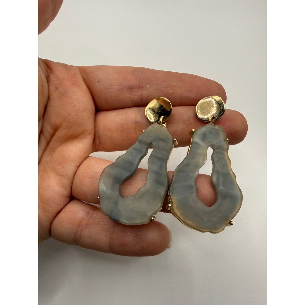 Gray Resin Geode Style Drop Earrings Gold Tone Statement Open Teardrop Post Back